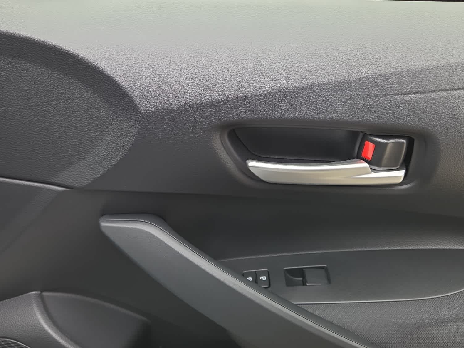 2026 Toyota Corolla SE - Photo 17