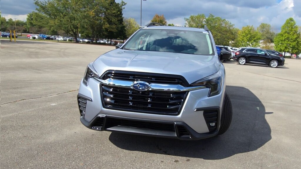 New 2025 Subaru Ascent Limited SUV