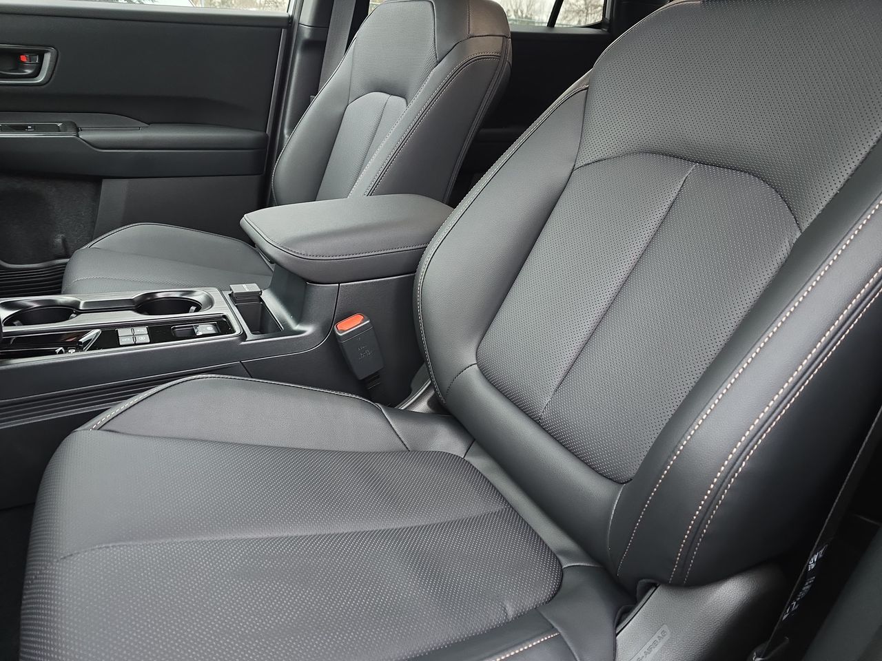 2026 Subaru Outback Limited - Photo 15