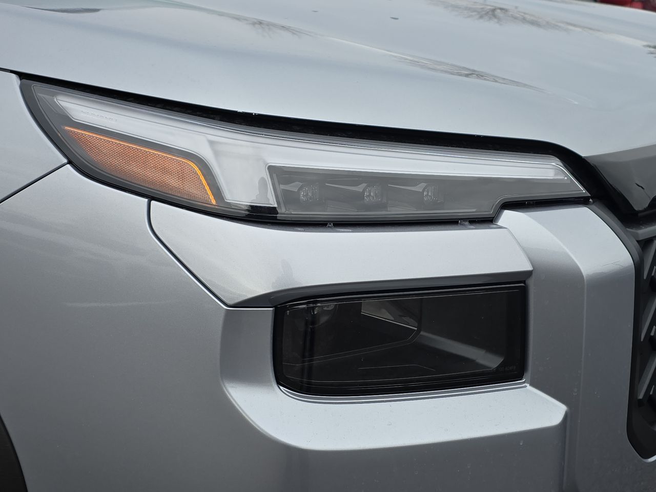 2026 Subaru Outback Limited - Photo 10