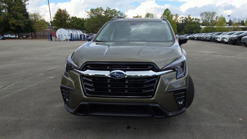 New 2025 Subaru Ascent Limited SUV