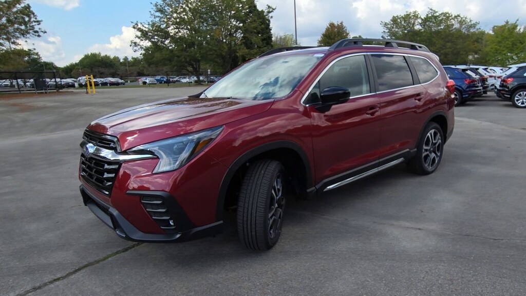 New 2025 Subaru Ascent Limited SUV
