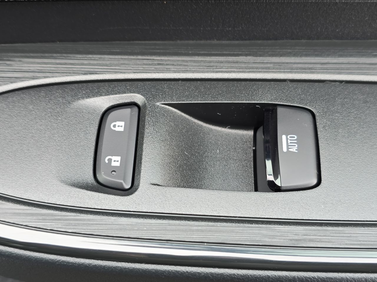 2026 Subaru Outback Limited - Photo 21