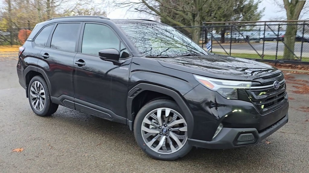 New 2025 Subaru Forester Hybrid Touring SUV