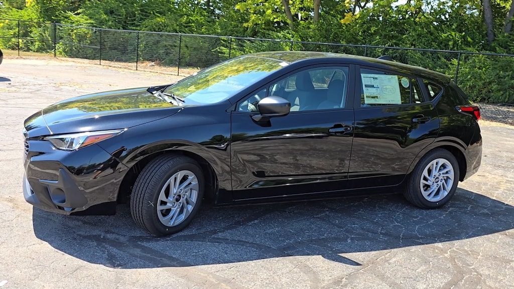 New 2025 Subaru Impreza Base Hatchback