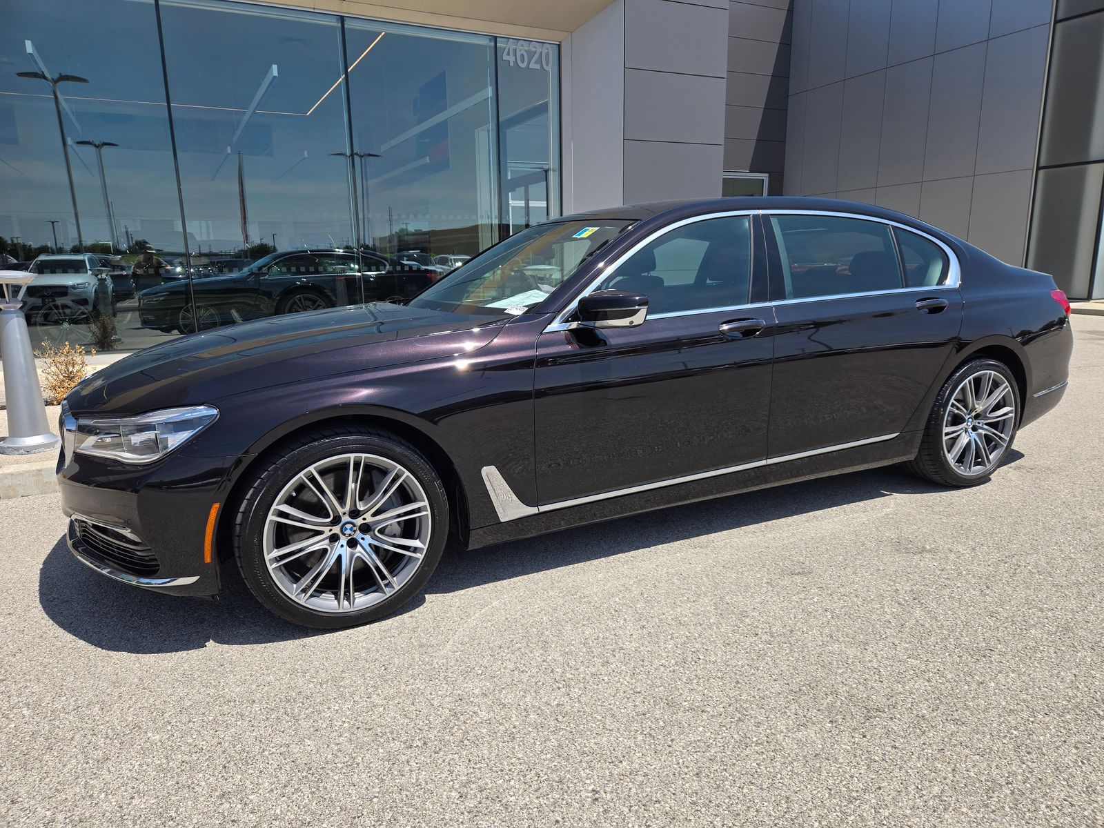 2018 BMW 7 Series 750i xDrive's photo