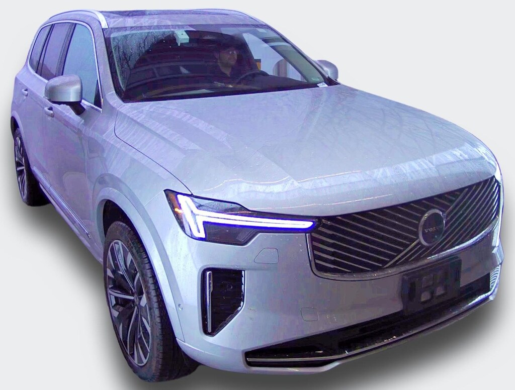 Certified 2025 Volvo XC90 B6 Plus 7-Seater SUV