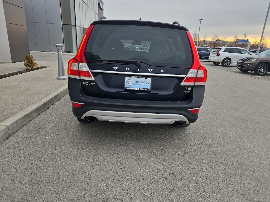 Used 2016 Volvo XC70 T5 Premier Wagon