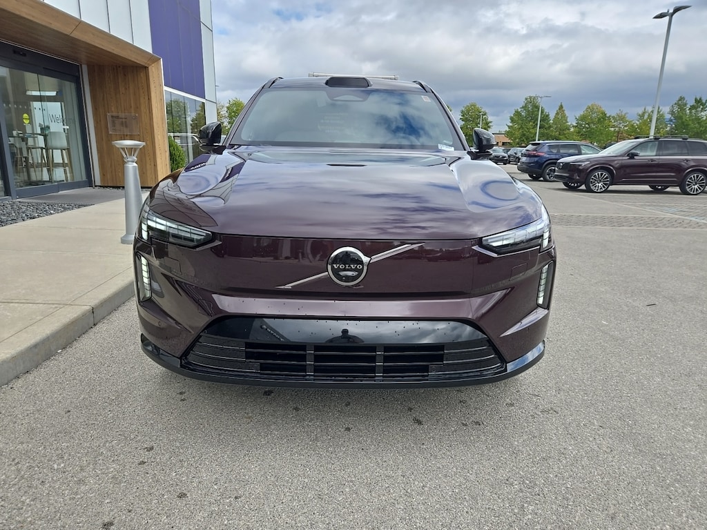 New 2025 Volvo EX90 Twin Motor Performance Ultra 6-Seater SUV