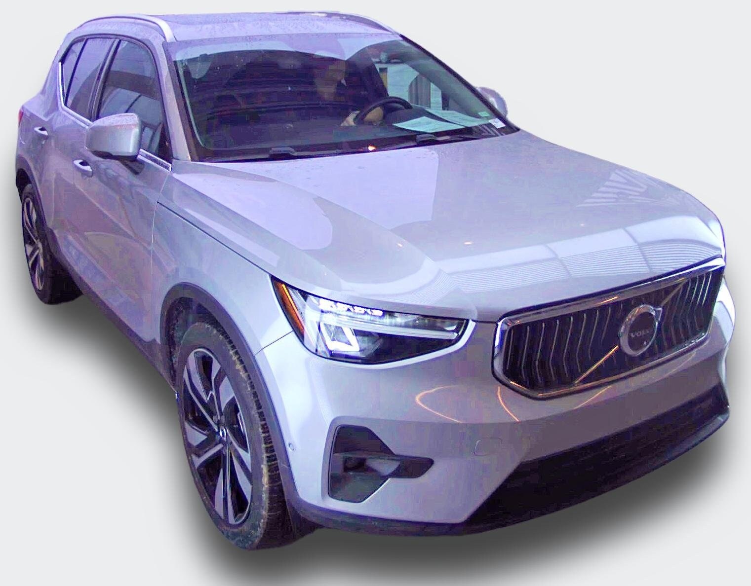2023 Volvo XC40 Plus photo 4