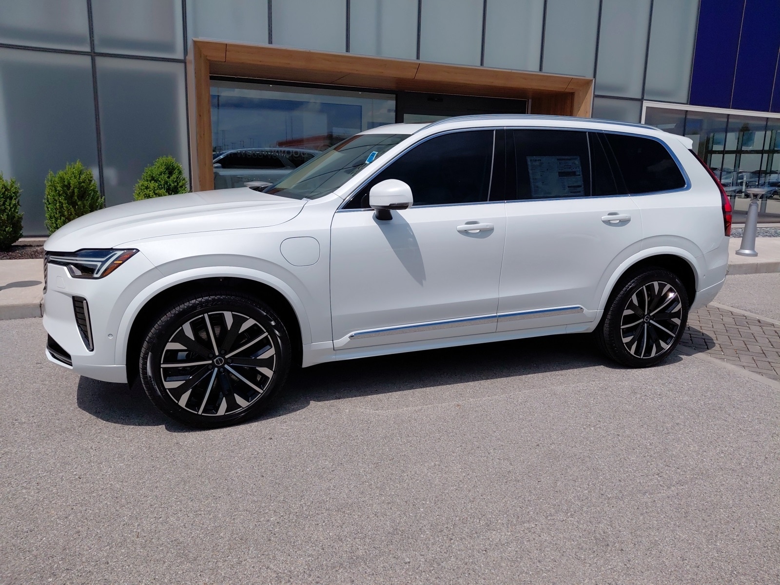 2025 Volvo XC90