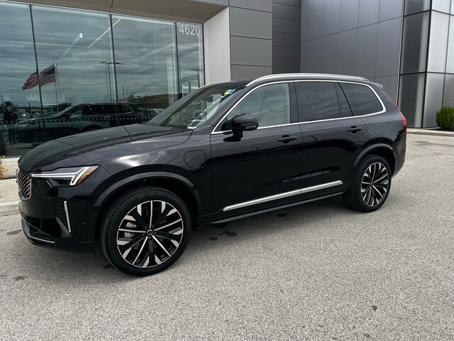 2026 Volvo XC90 plug-in hybrid T8 Plus 7-Seater AWD SUV