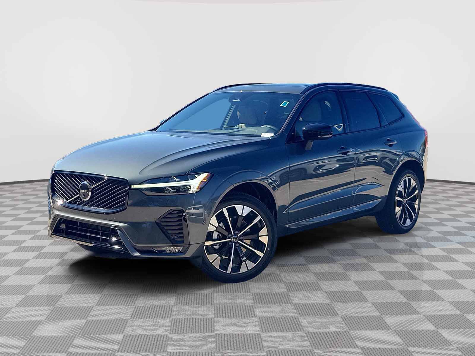 2027 Volvo XC60 B5 Plus AWD SUV