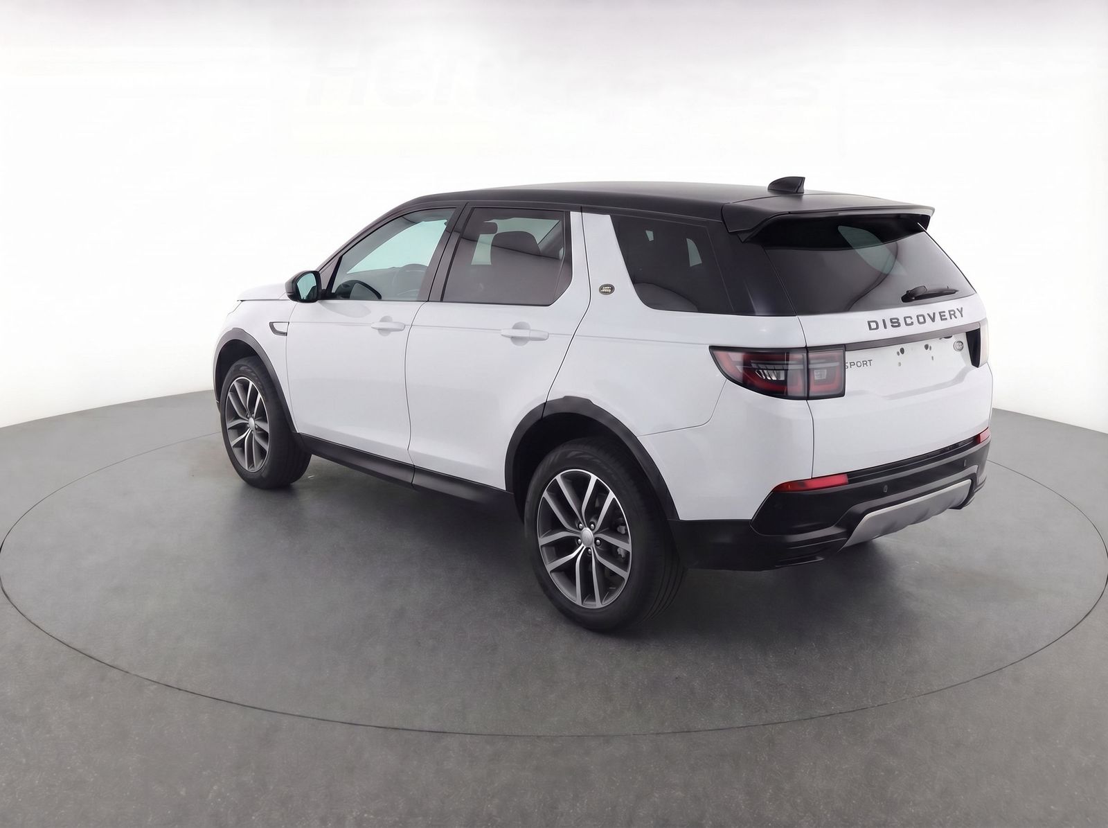 2025 Land Rover Discovery Sport Dynamic SE
