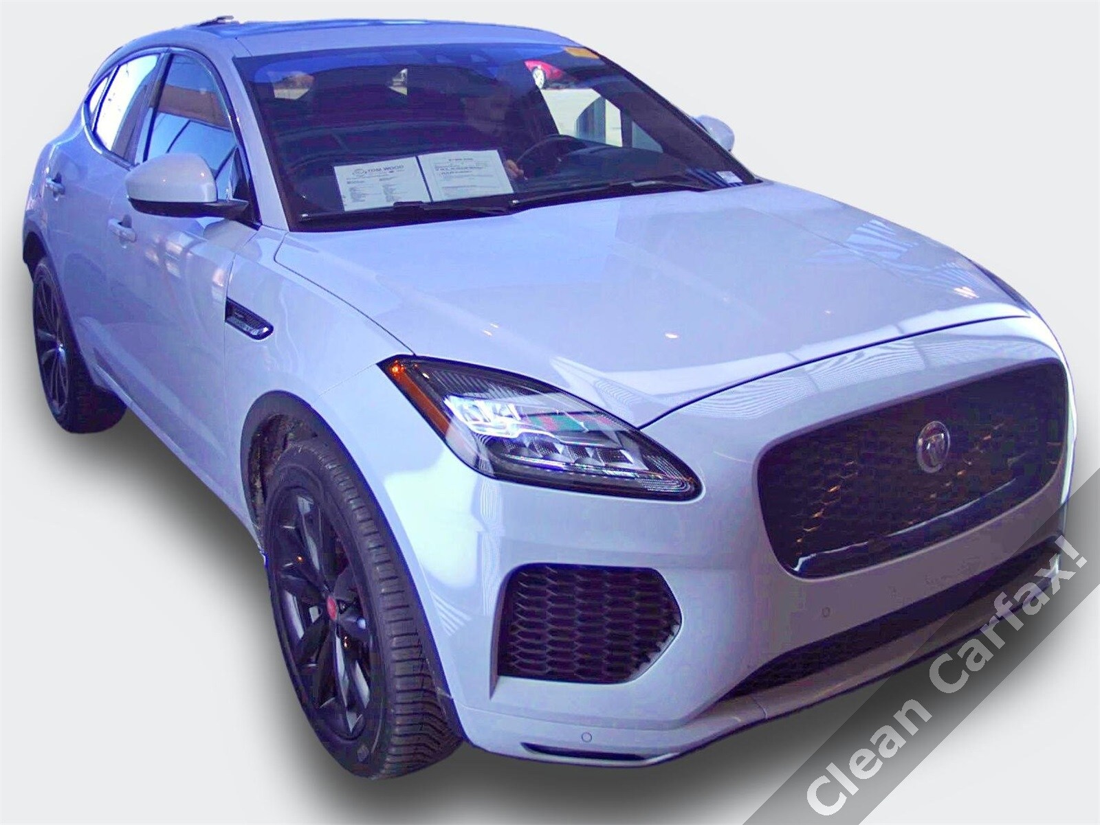 2020 Jaguar E-PACE photo 4