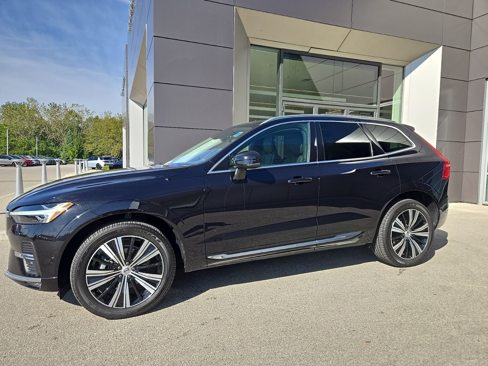 2023 Volvo XC60 Plus