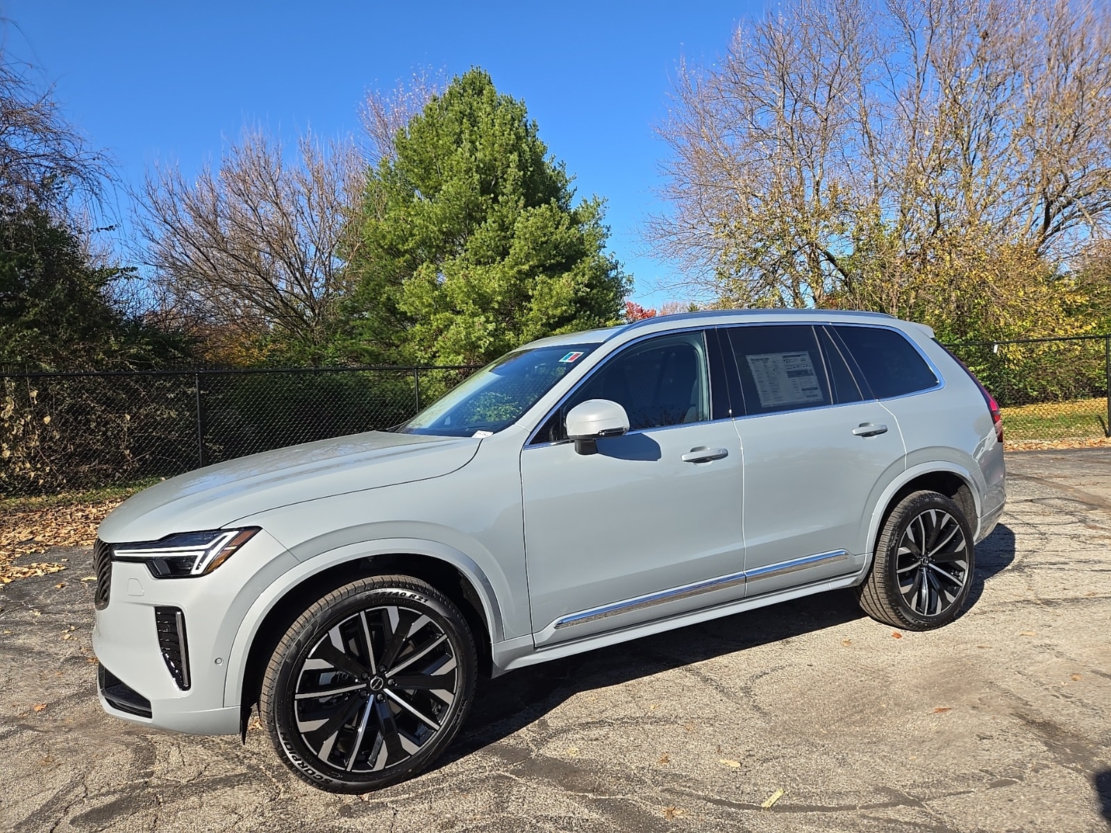 2026 Volvo XC90 Ultra's photo