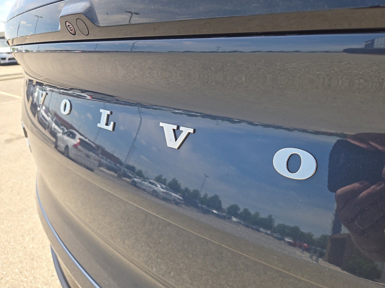 2025 Volvo EX90 Plus - Photo 11