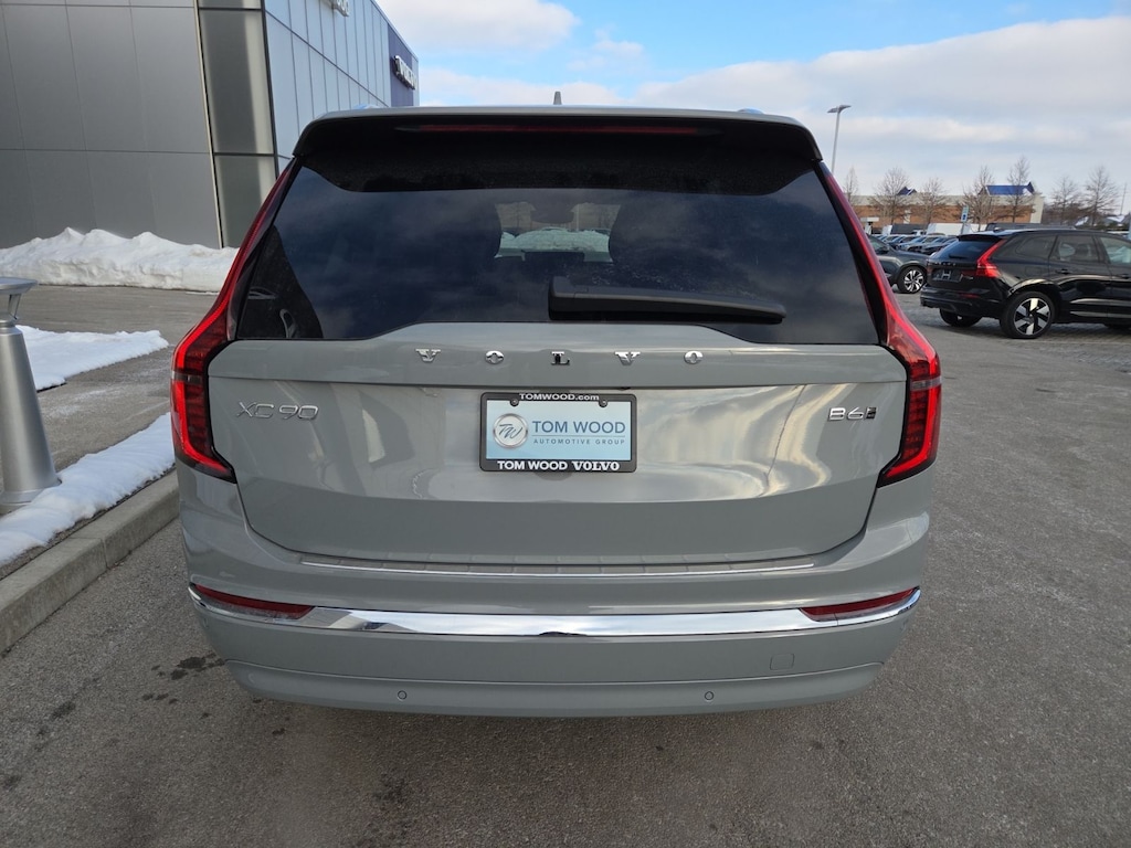 New 2026 Volvo XC90 B6 Plus 7-Seater SUV