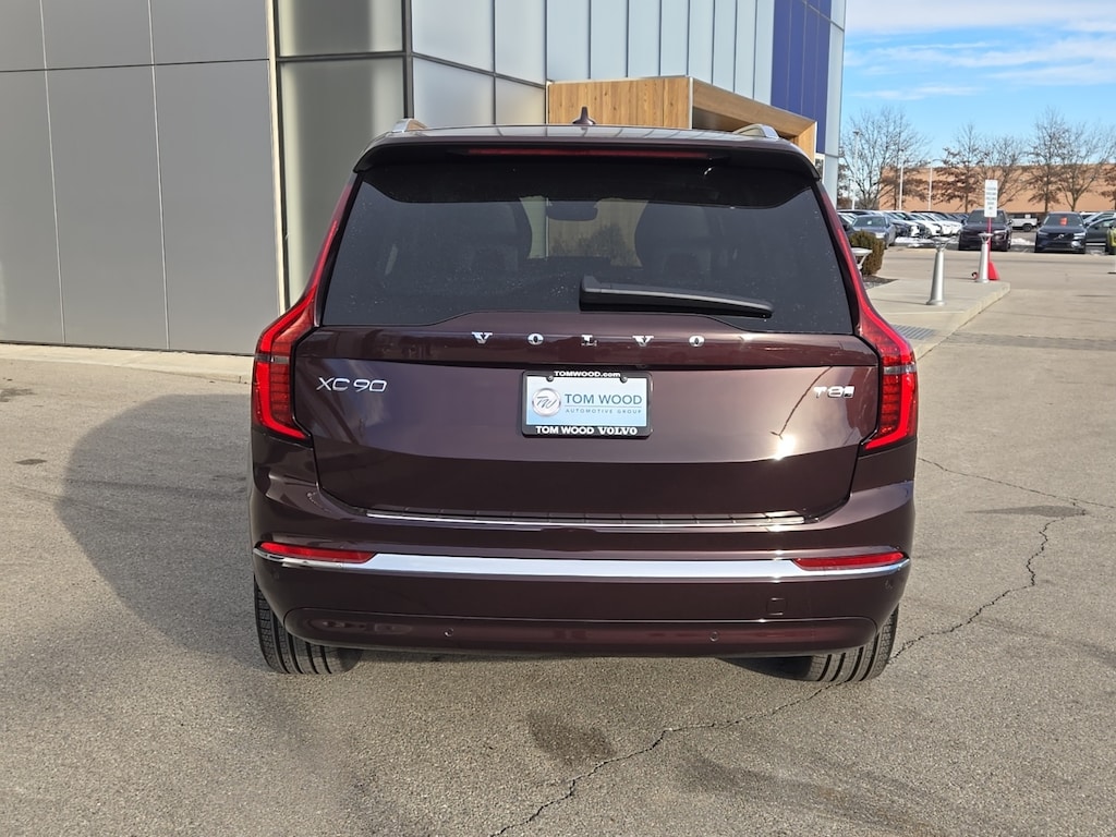 New 2026 Volvo XC90 plug-in hybrid T8 Ultra 7-Seater SUV