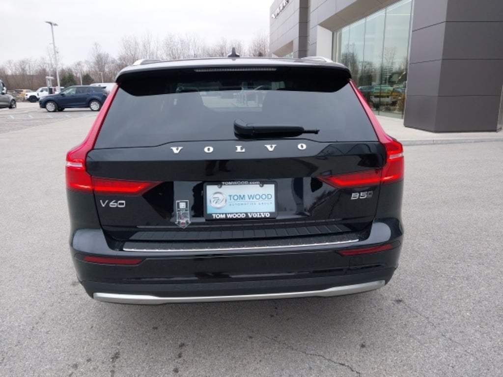 New 2024 Volvo V60 Cross Country Wagon For Sale in Indianapolis