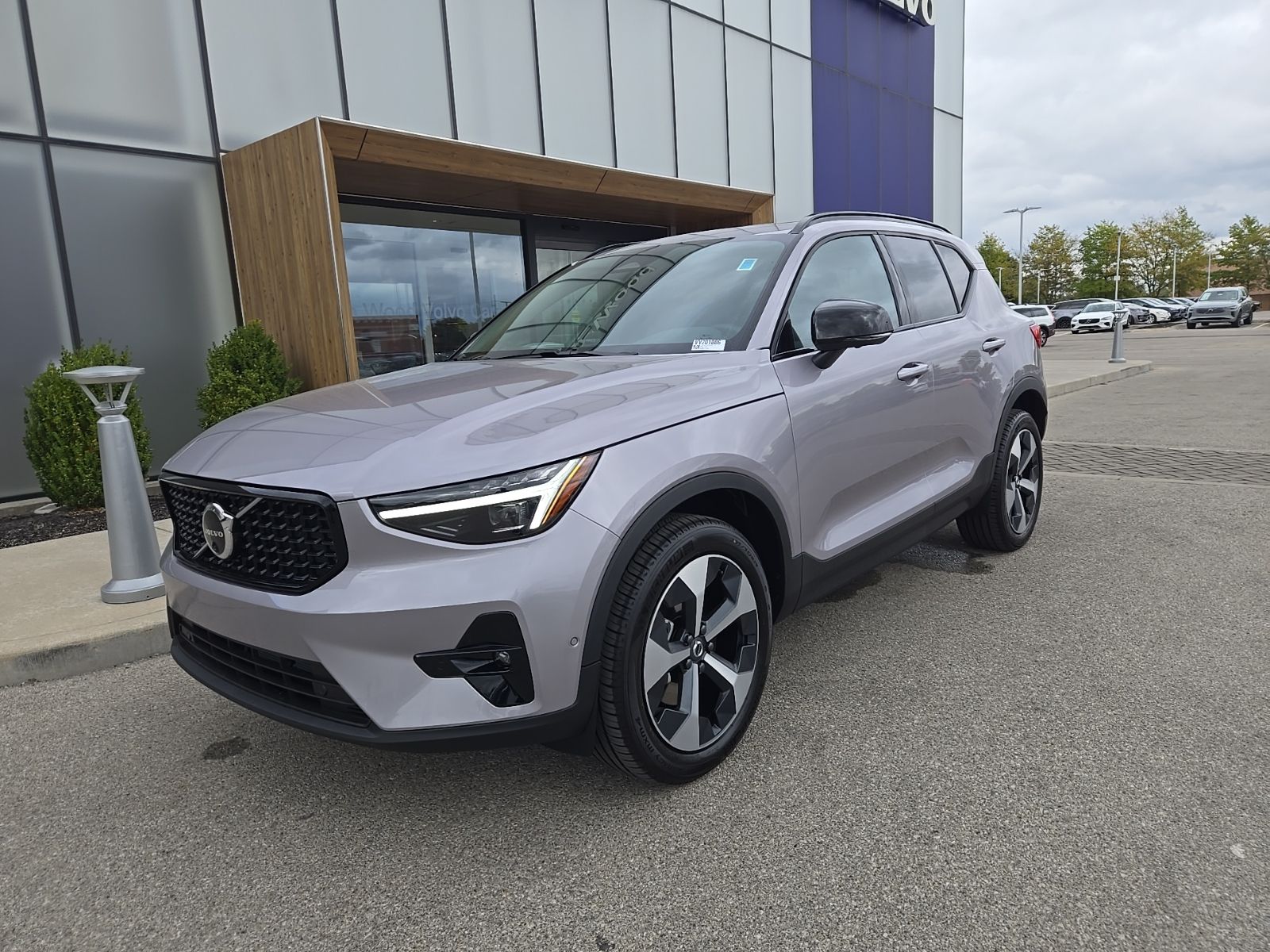 2026 Volvo XC40 Plus - Photo 21