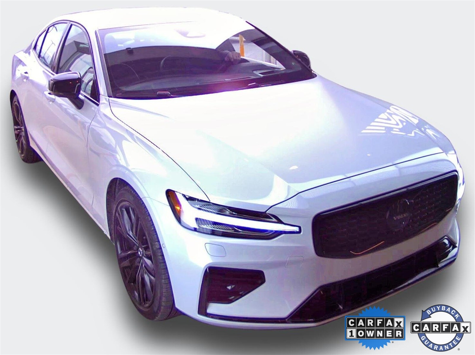 2024 Volvo S60 Recharge Ultimate photo 4