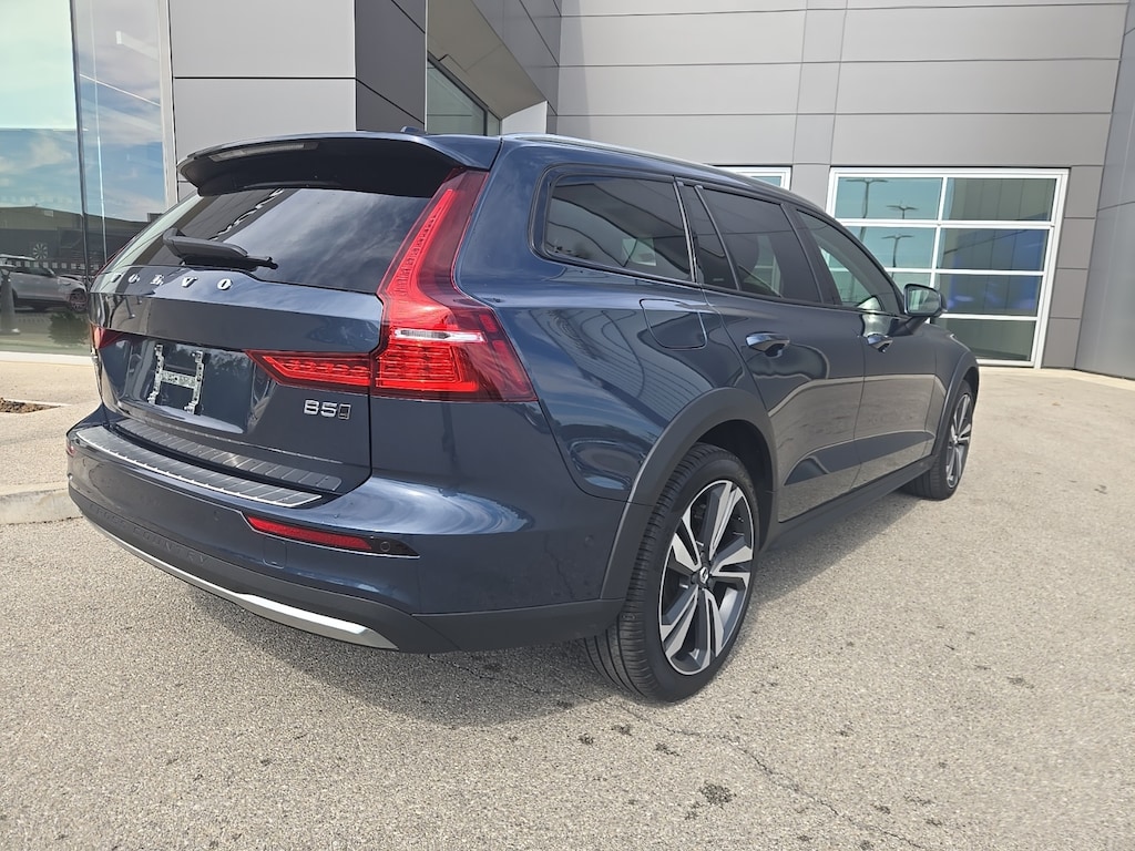 Certified 2024 Volvo V60 Cross Country B5 Plus Wagon