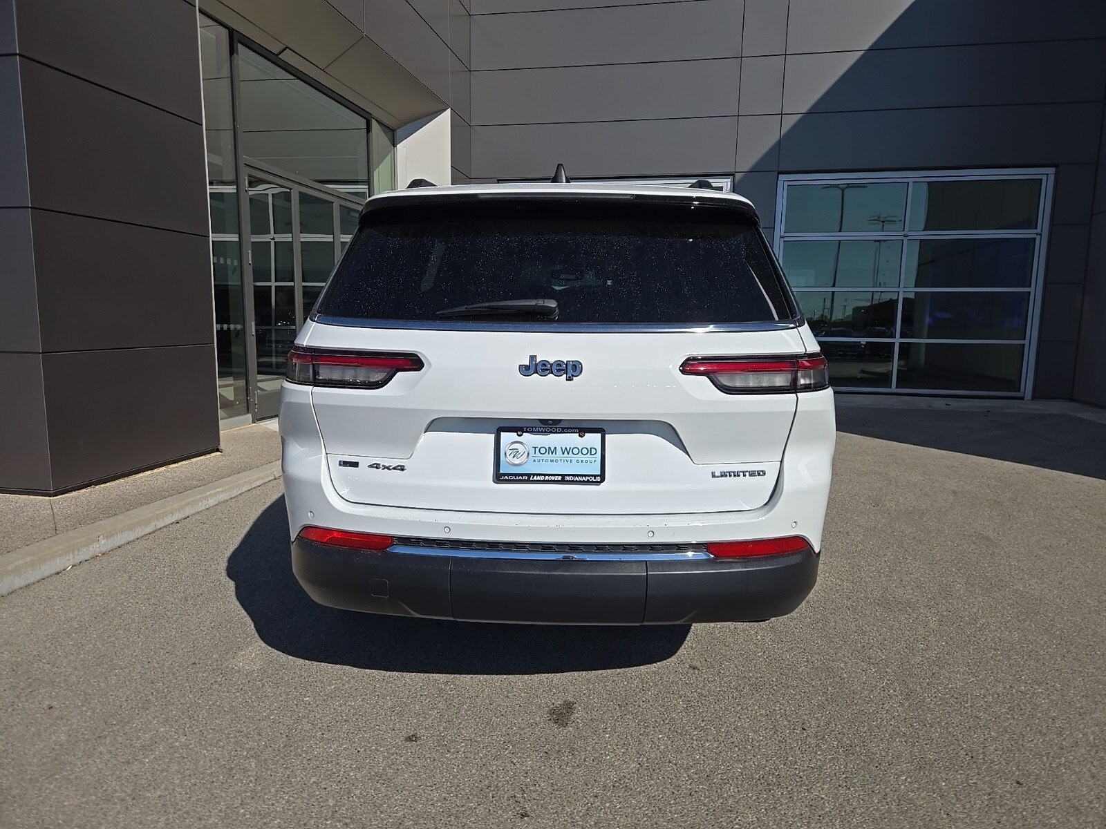 2023 Jeep Grand Cherokee Limited photo 4