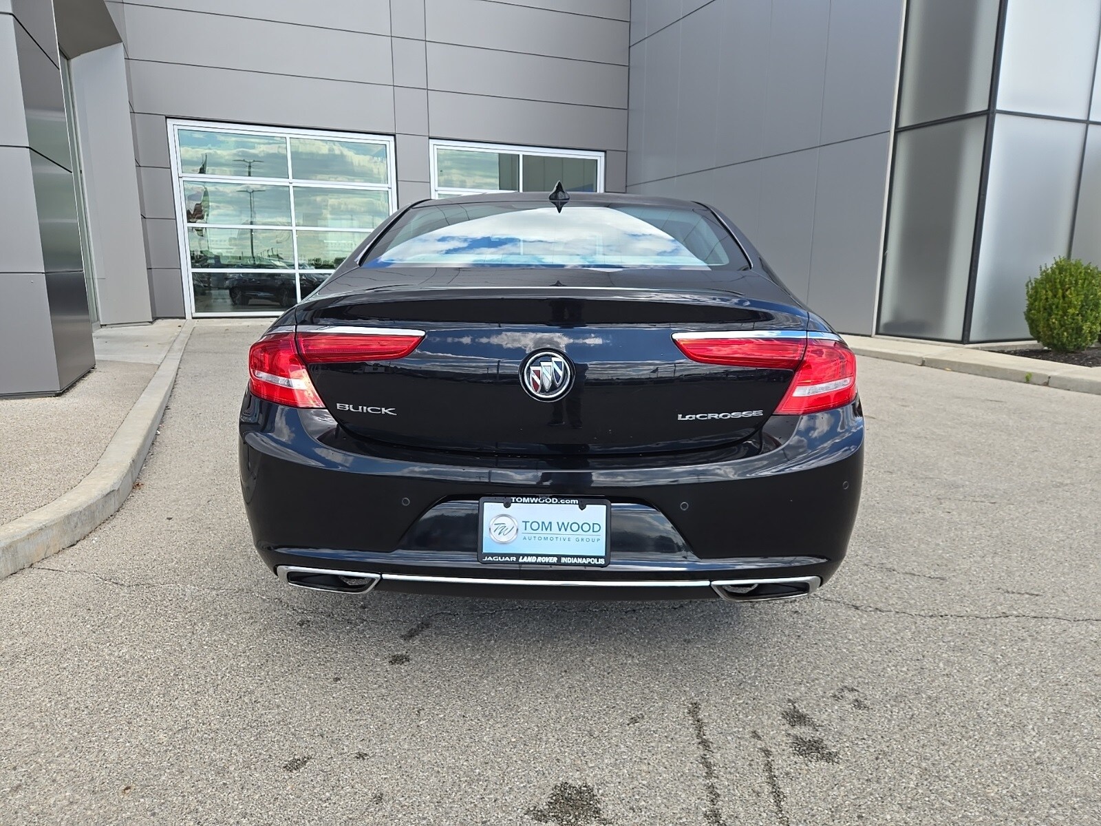 2017 Buick LaCrosse Premium I photo 3
