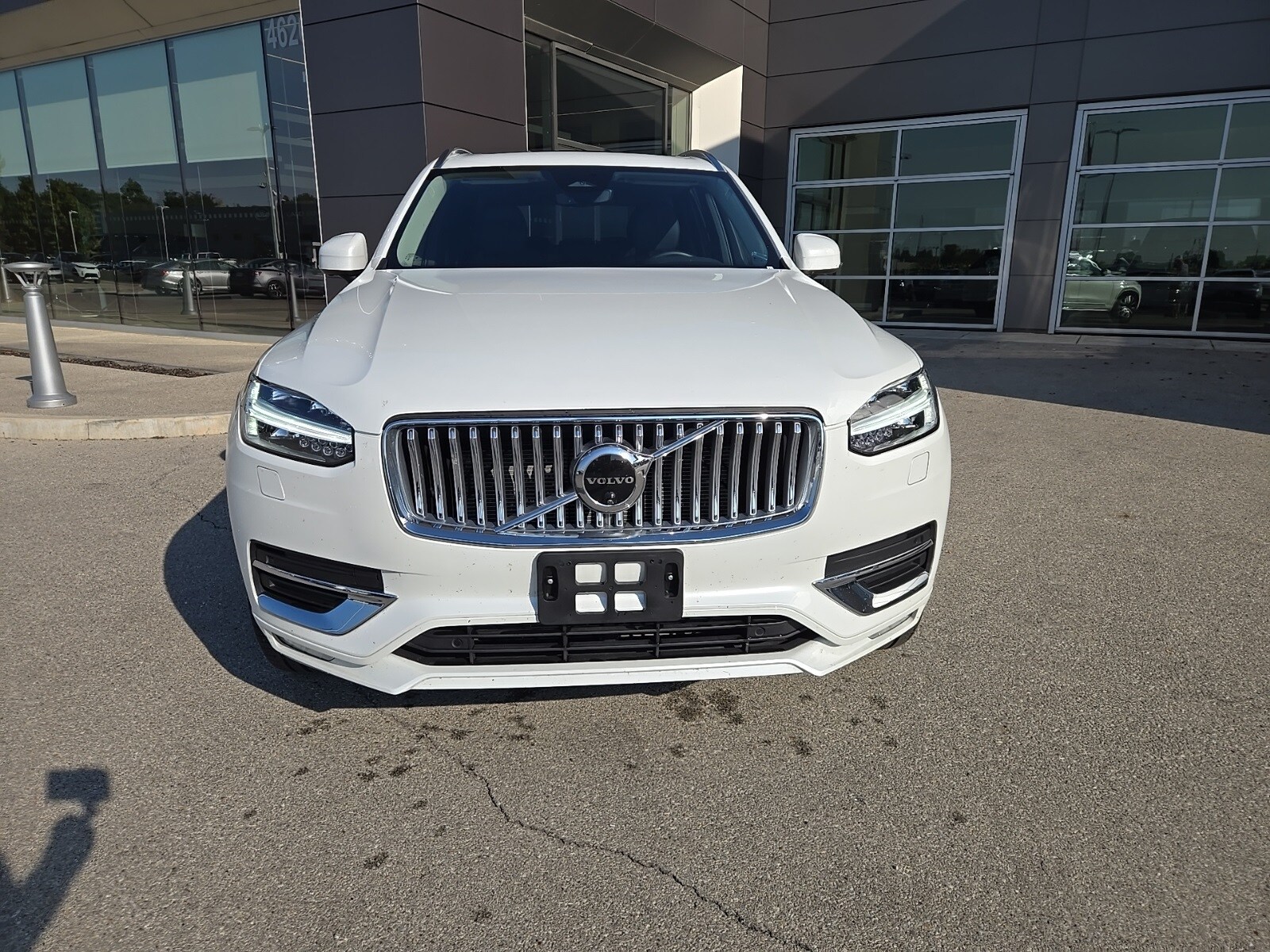 2025 Volvo XC90 Plus photo 3