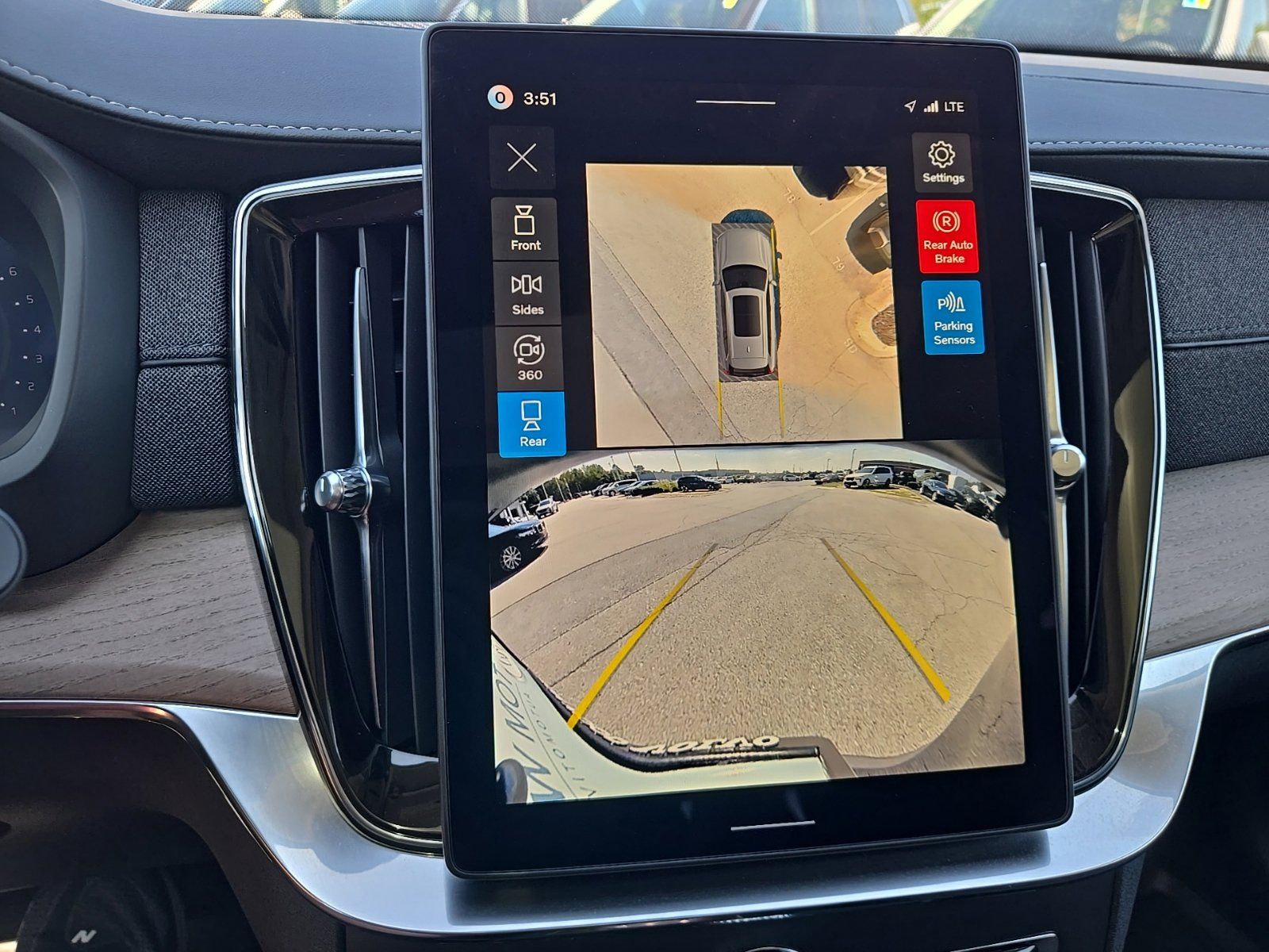 2026 Volvo XC90 Plus - Photo 47