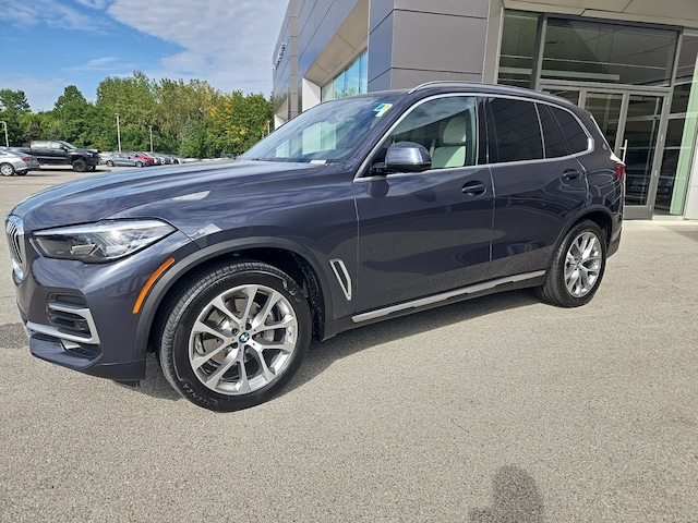 pre-owned 2022 BMW X5 xDrive40i SUV for sale in Indianapolis, IN
