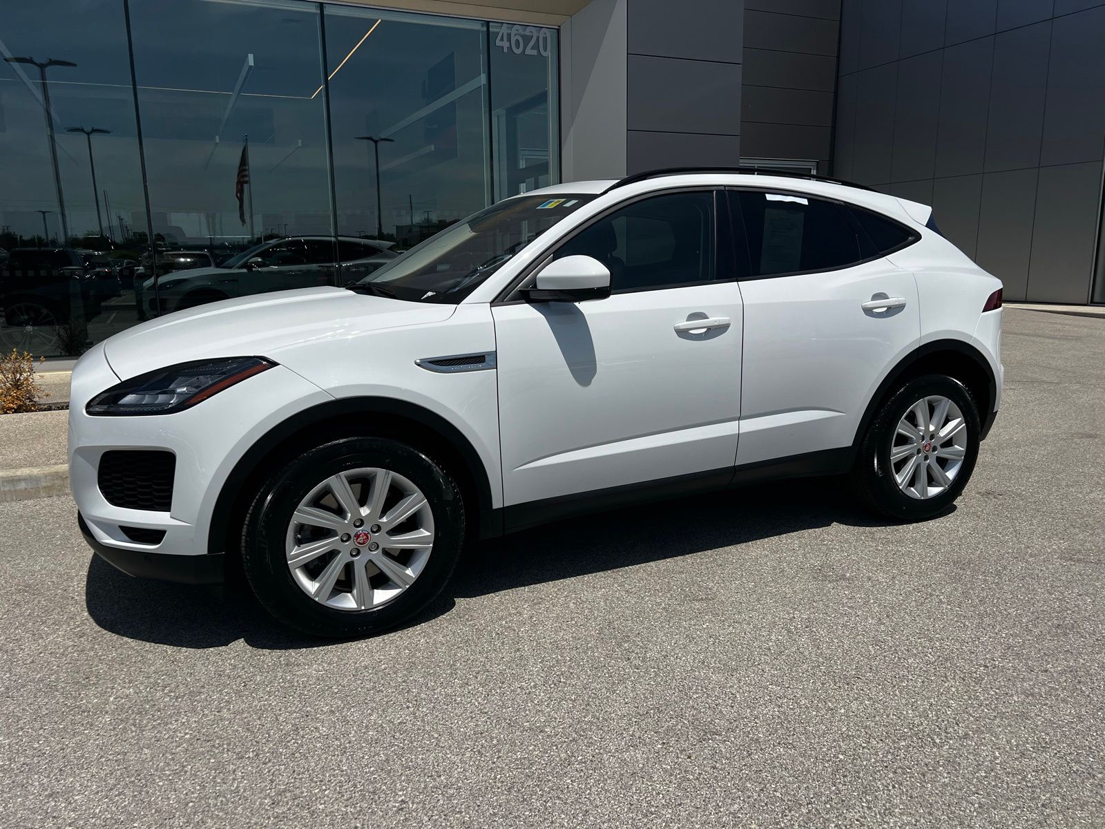 2020 Jaguar E-PACE P250's photo