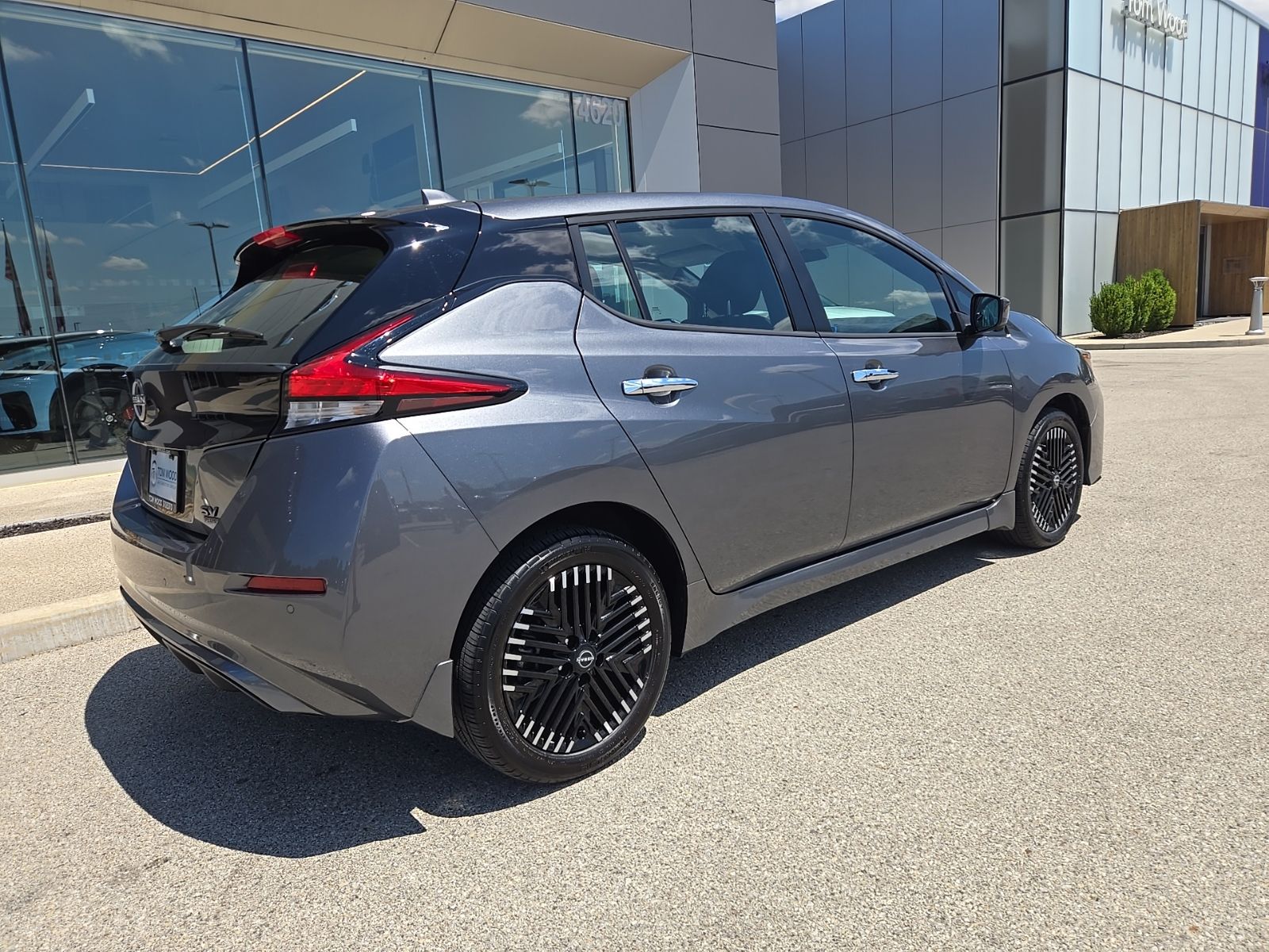 Used 2023 Nissan Leaf SV Plus with VIN 1N4CZ1CV2PC551237 for sale in Indianapolis, IN