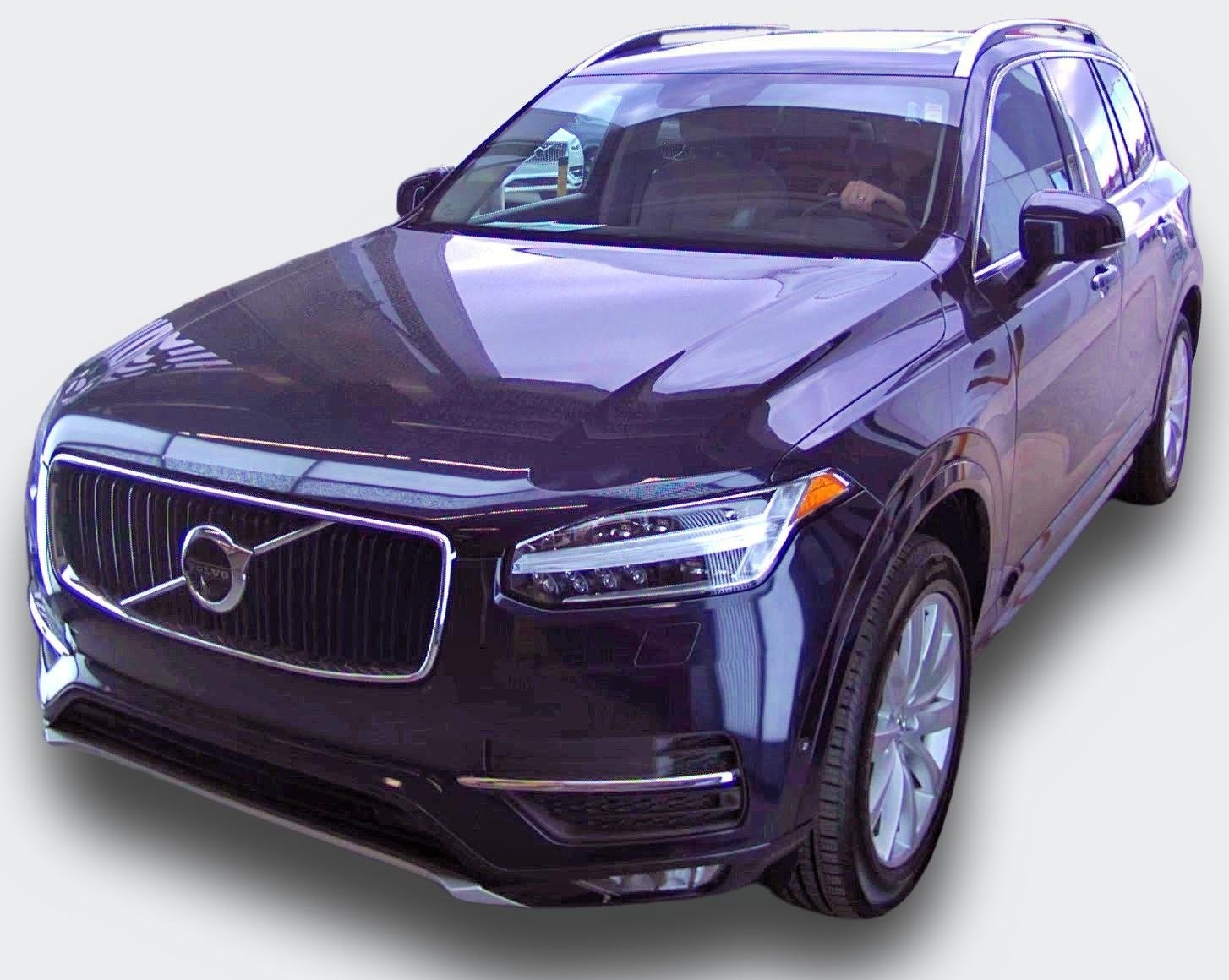 2017 Volvo XC90 Momentum