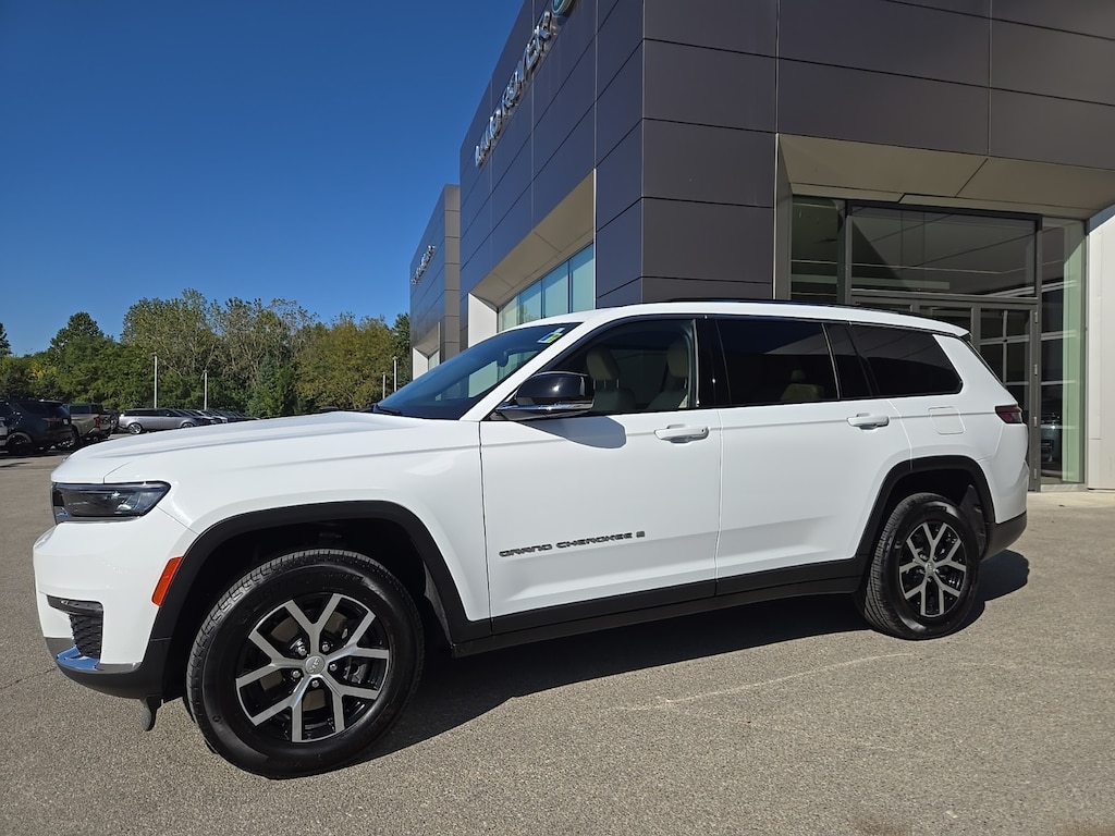 Used 2023 Jeep Grand Cherokee L Limited SUV