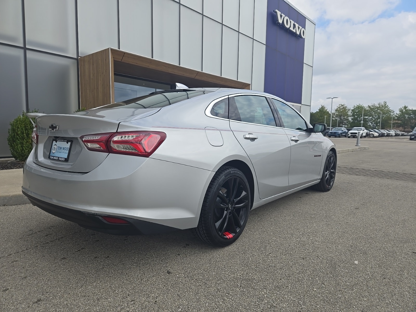1G1ZD5STXLF131186