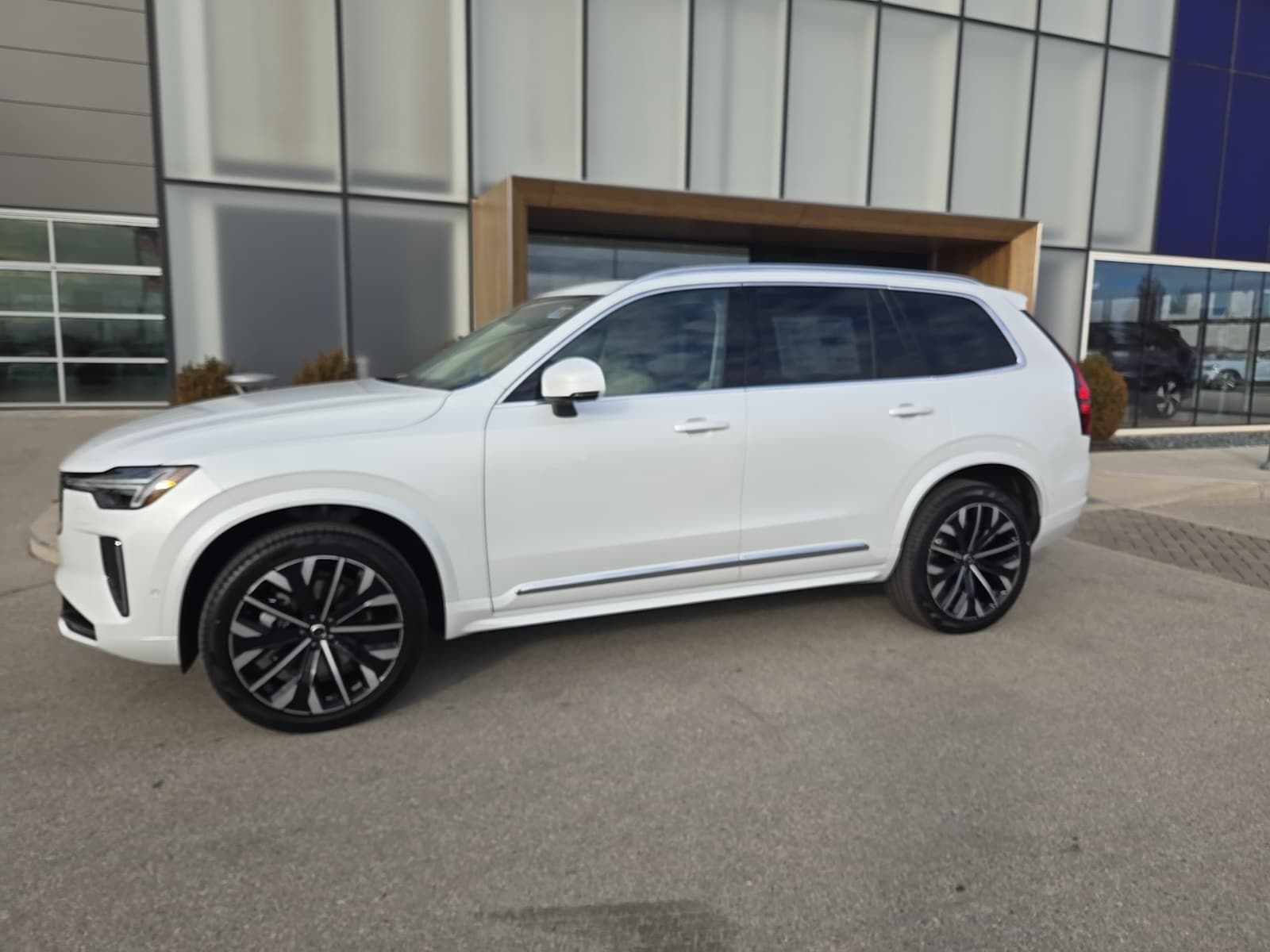 2026 Volvo XC90 Ultra's photo