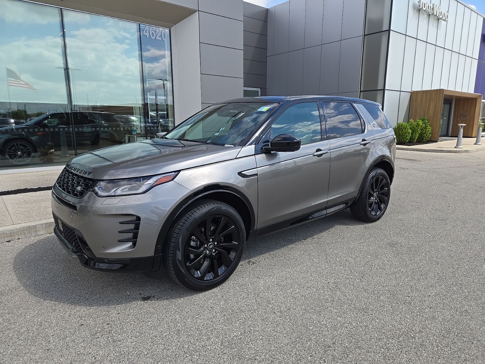 2025 Land Rover Discovery Sport Dynamic SE