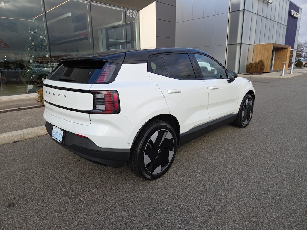 New 2026 Volvo EX30 Twin Motor Ultra SUV