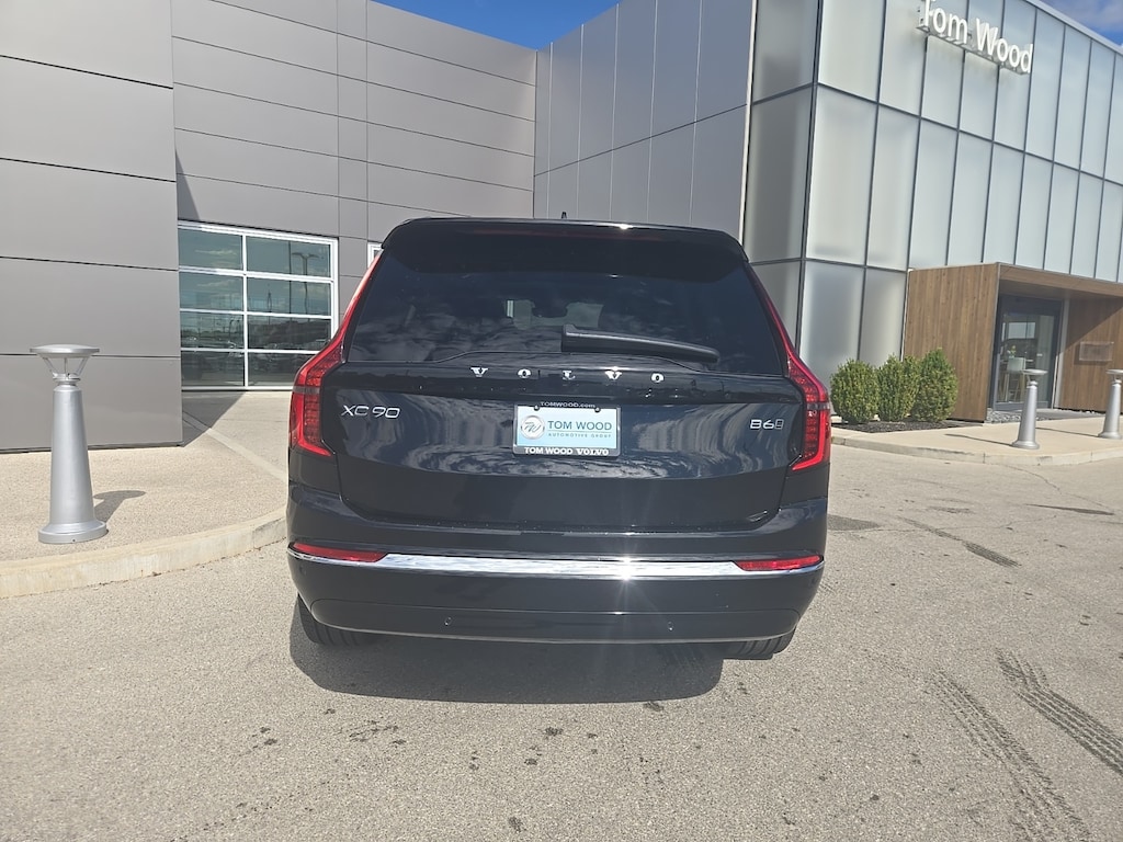 Certified 2025 Volvo XC90 B6 Plus 7-Seater SUV