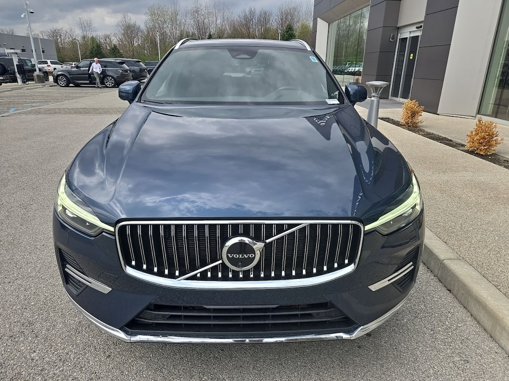 Certified 2023 Volvo XC60 B5 Plus Bright Theme SUV