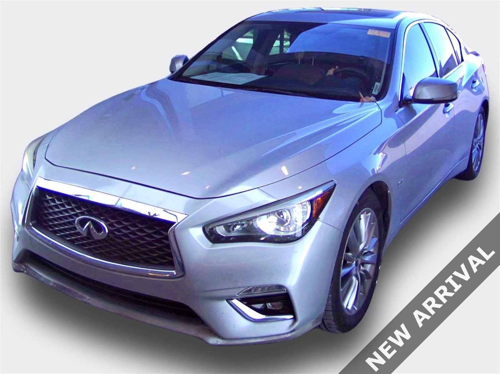 2018 INFINITI Q50 LUXE