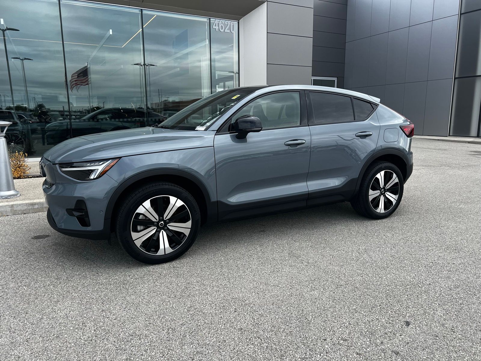 2023 Volvo C40 P8 Recharge Plus AWD's photo