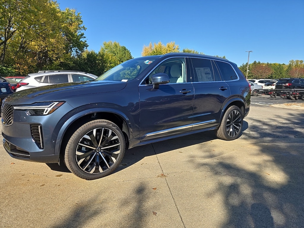 New 2026 Volvo XC90 B6 Ultra 7-Seater SUV