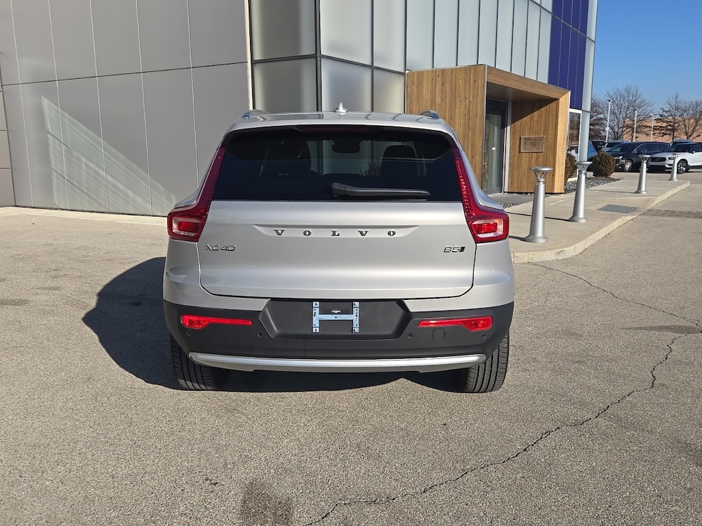 Certified 2025 Volvo XC40 B5 Plus Bright Theme SUV