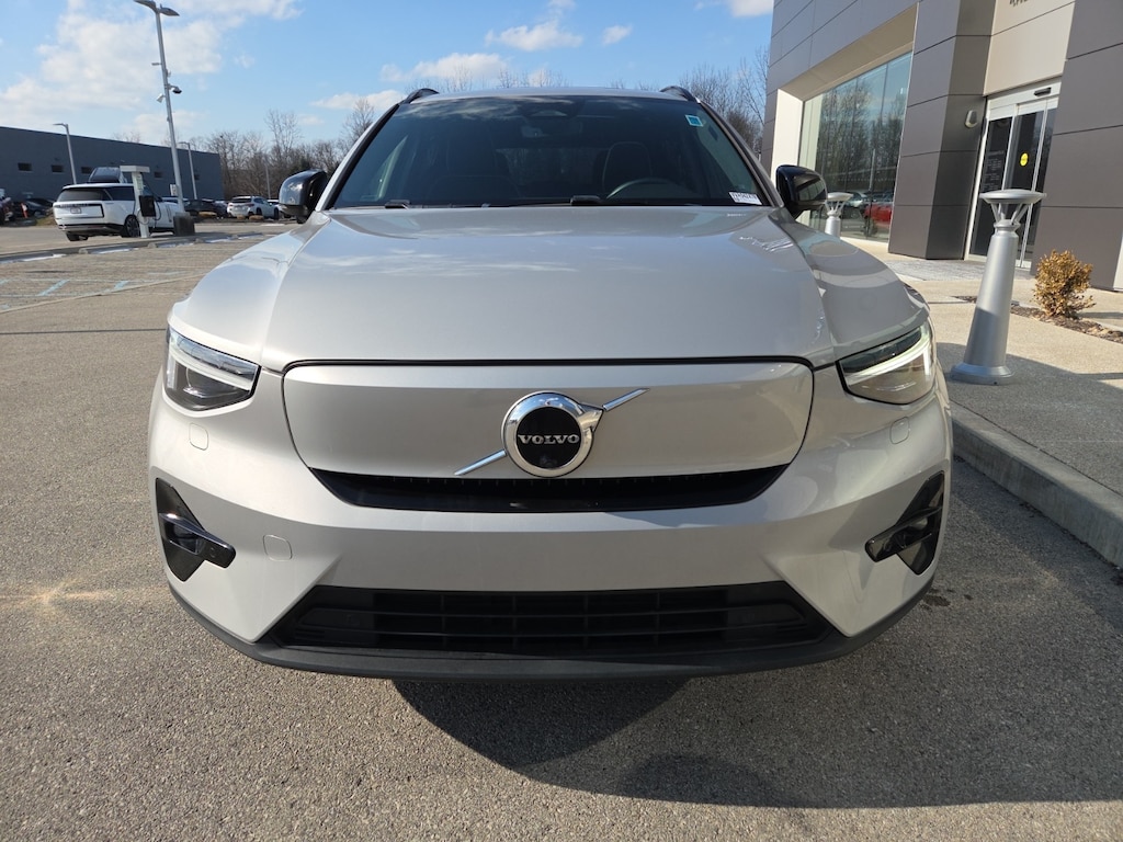 Certified 2023 Volvo XC40 Recharge Pure Electric Ultimate SUV