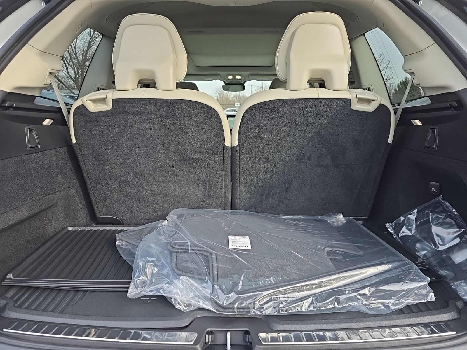 2026 Volvo XC90 Ultra - Photo 31