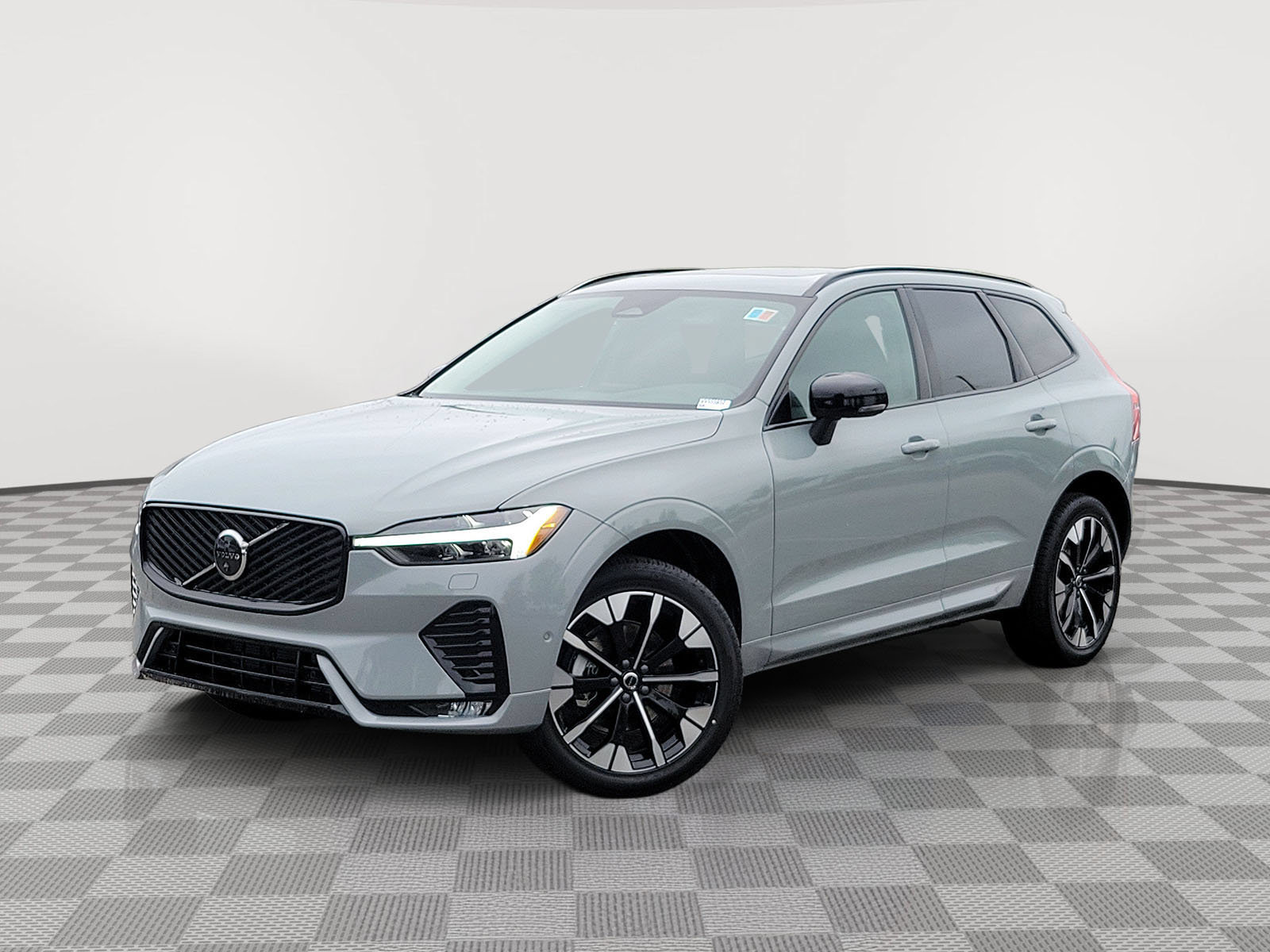 2027 Volvo XC60 B5 Plus AWD SUV